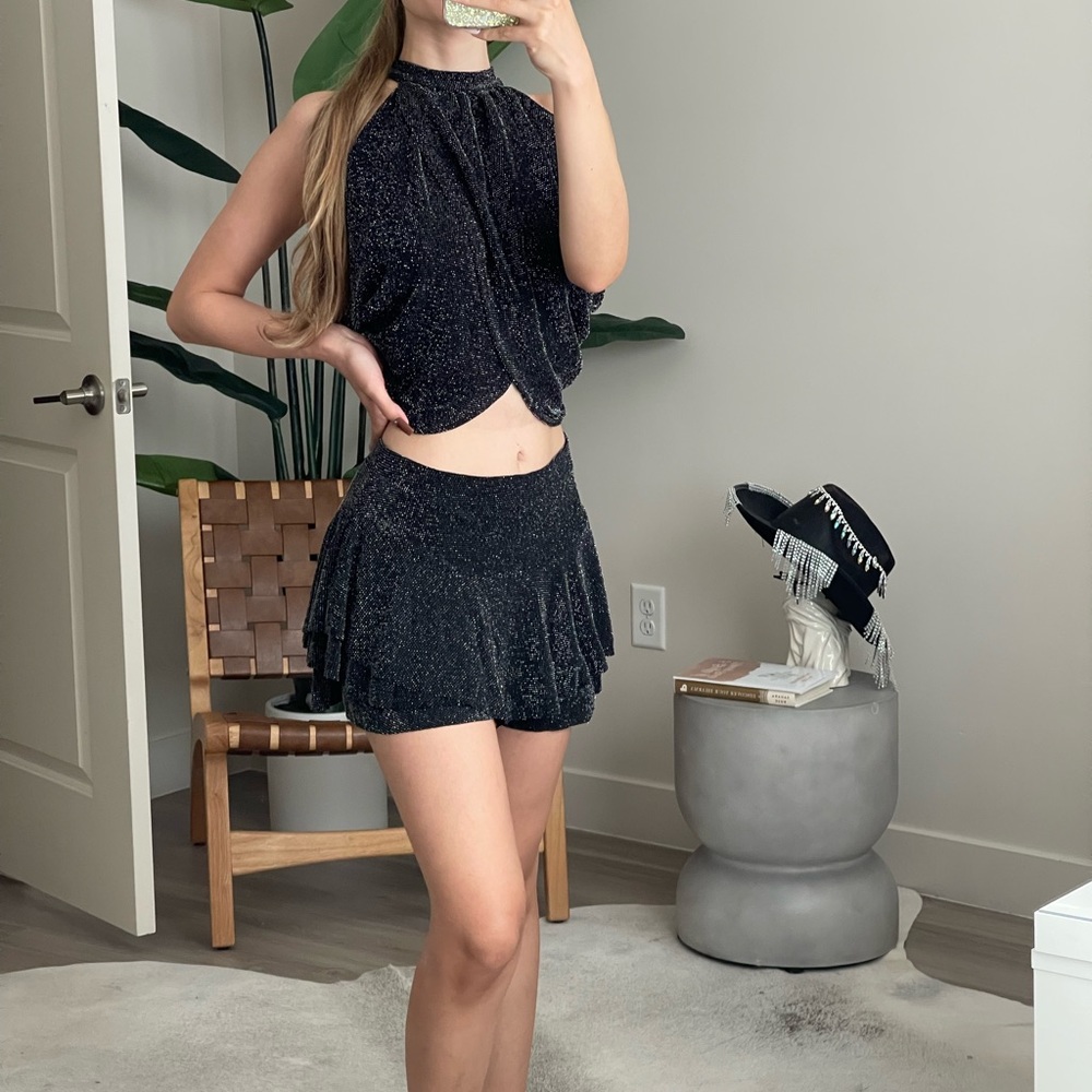 Sparkling black 2 piece skort set